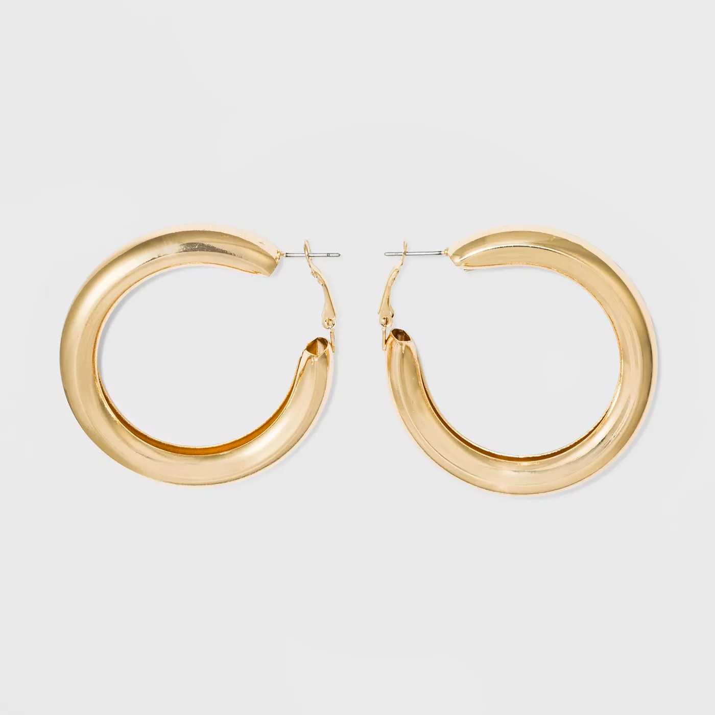 Wild Fable + Open Hoop Smooth Surface Earrings