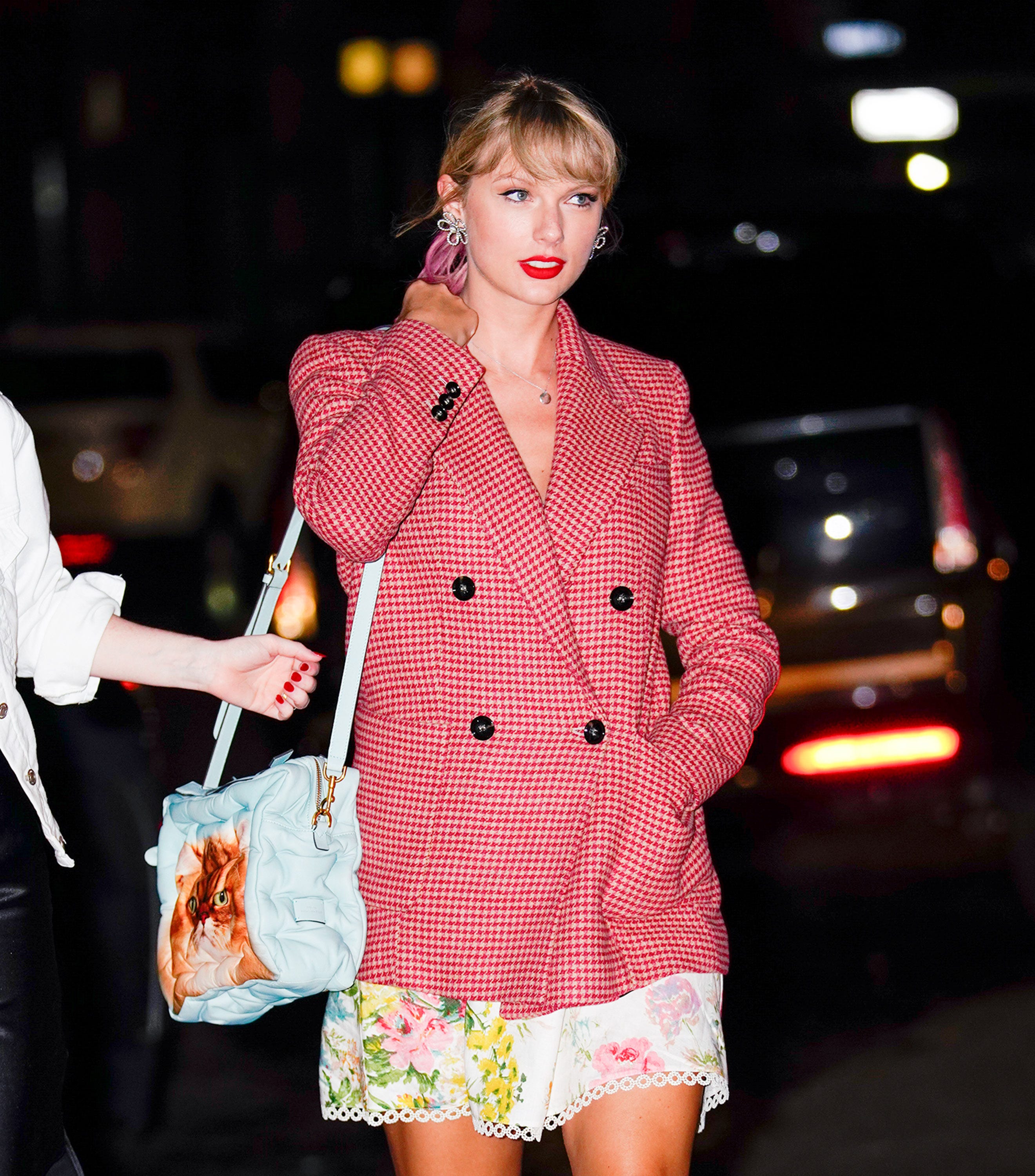 Gucci Pink Crystal Embellished Headband. As Seen On Taylor Swift Taylor Swift main image 4