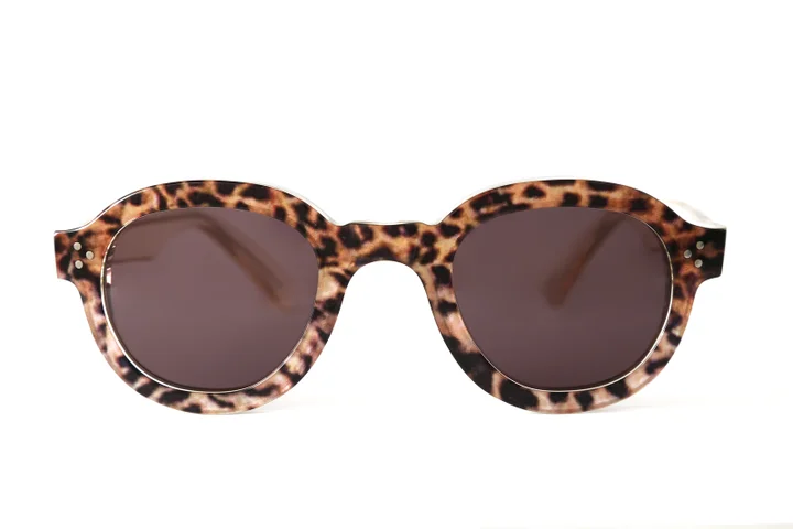 Illesteva Safari Collection - Leopard Print Sunglasses display picture 3