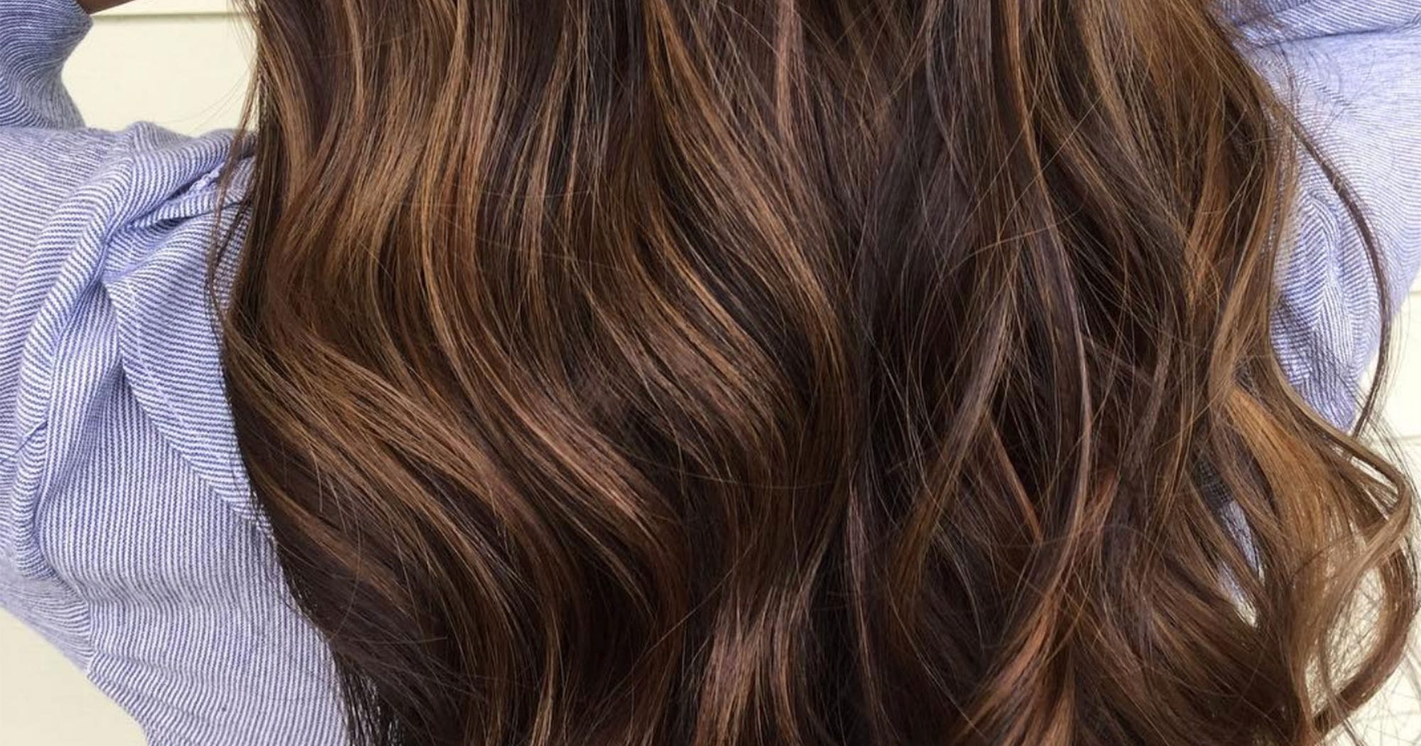Strandlighting Is The Better Balayage Highlight To Try