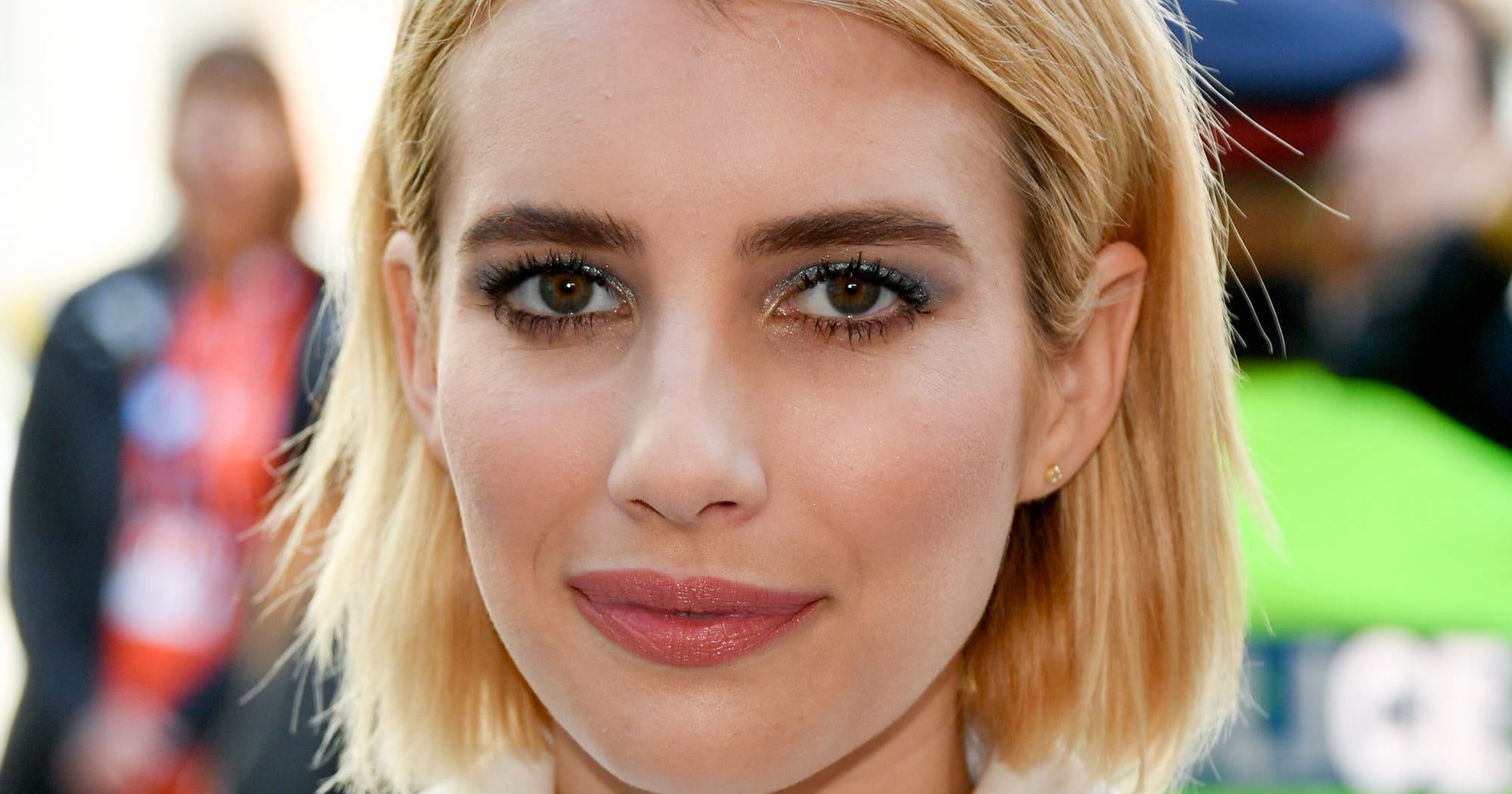 Emma Roberts Fake Bangs Hair Trend Critics Choice
