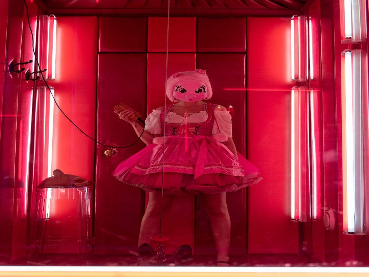 Killing Eve Saison 2 Episode 4 Killing Eve Season 2 Episode 4 Recap: "BOOOOO-ring!"