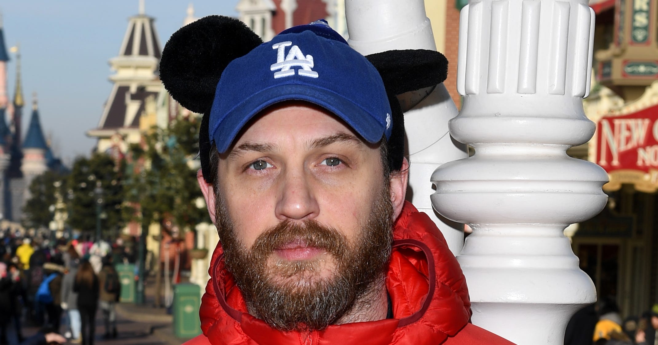 Reading Tom Hardy Reading Tom Hardy