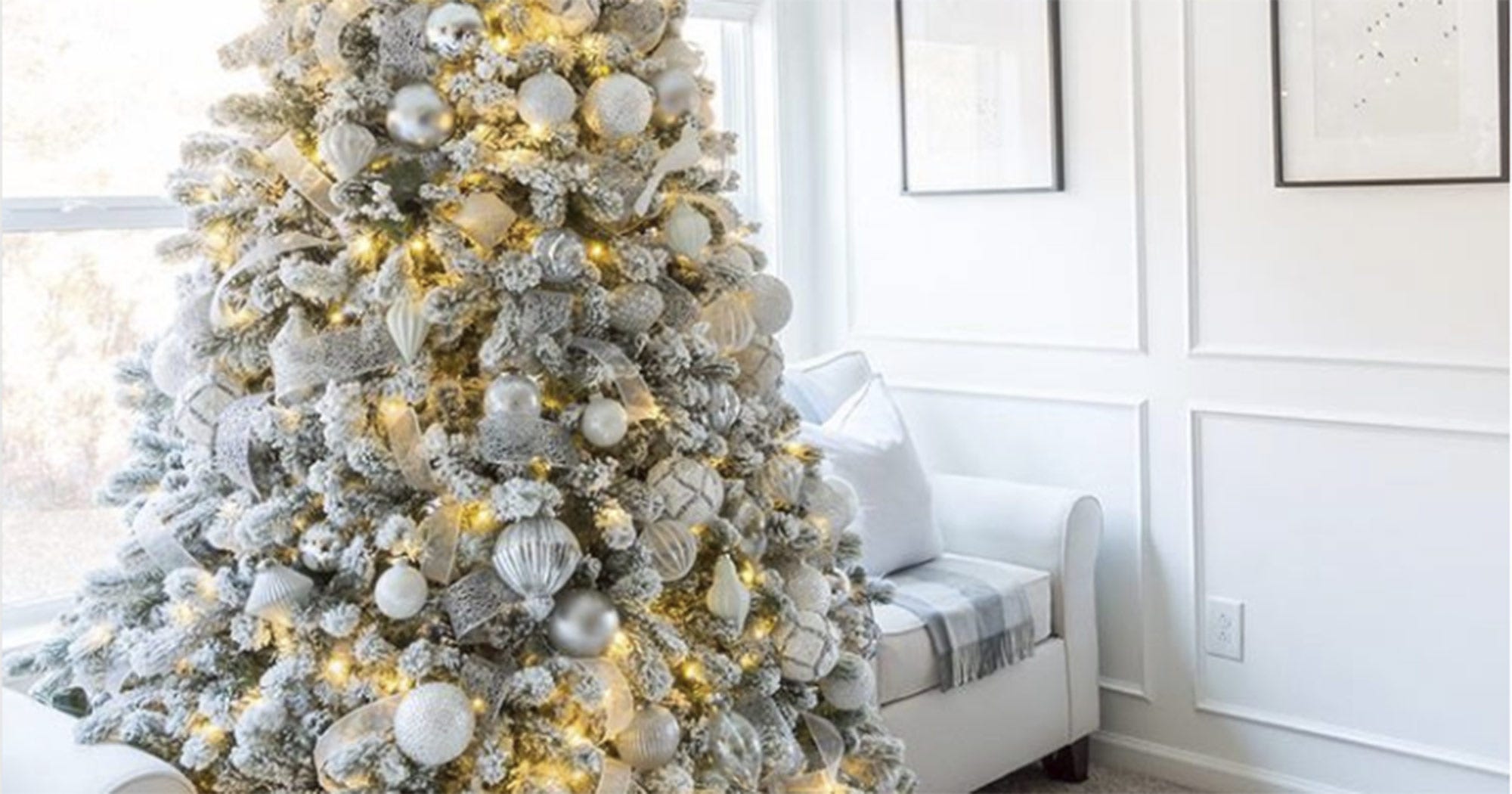 White Christmas Tree Holiday Decor Trend Instagram