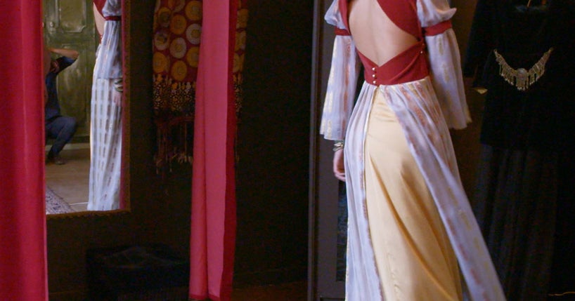 Iranian Revolution Fashion - Female Designer In Iran