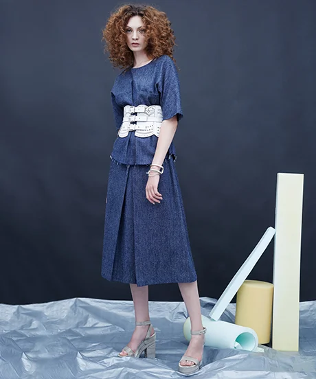 how to wear a wide belt