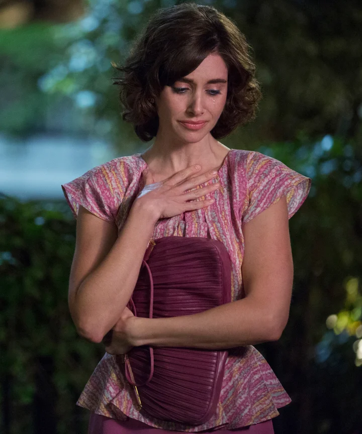 Glow Season 2 S Explosive Sexual Harassment Storyline