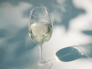 Easy & Cheap Vegan Lunch Recipes Glass of Water Wine PS 180 ml