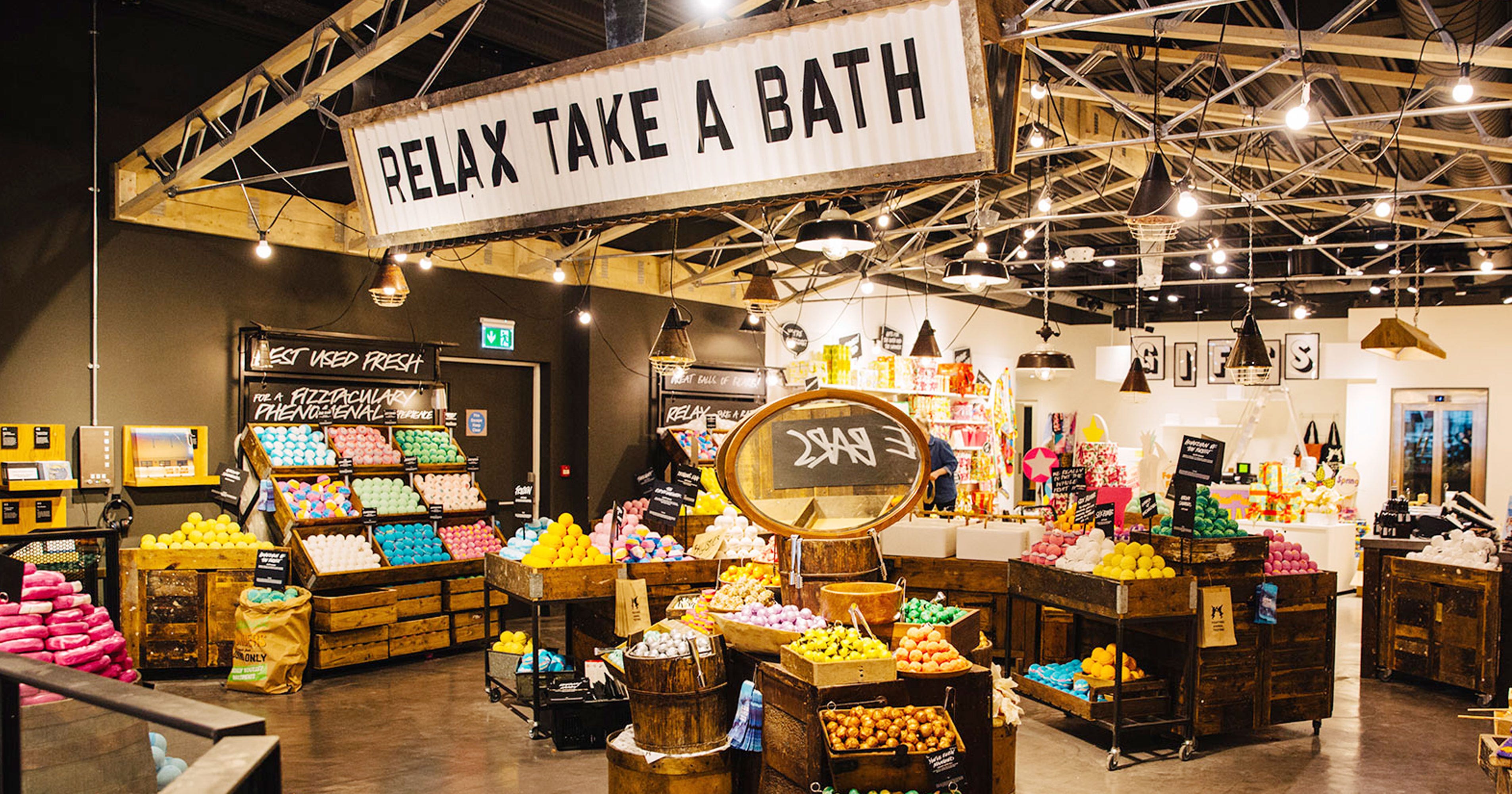 Lush Viral Twitter Video Response Customer Service