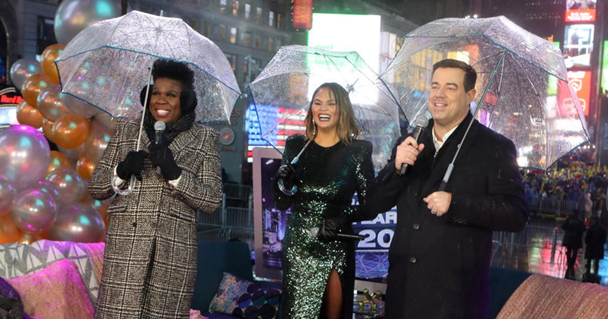 Chrissy Teigen Already Went Viral In 2019(00)