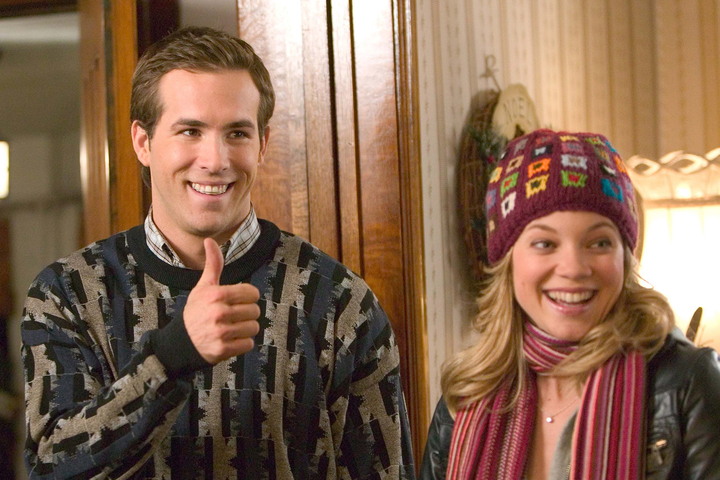 Best Holiday Movies- Netflix, Hulu, Amazon Prime Movies