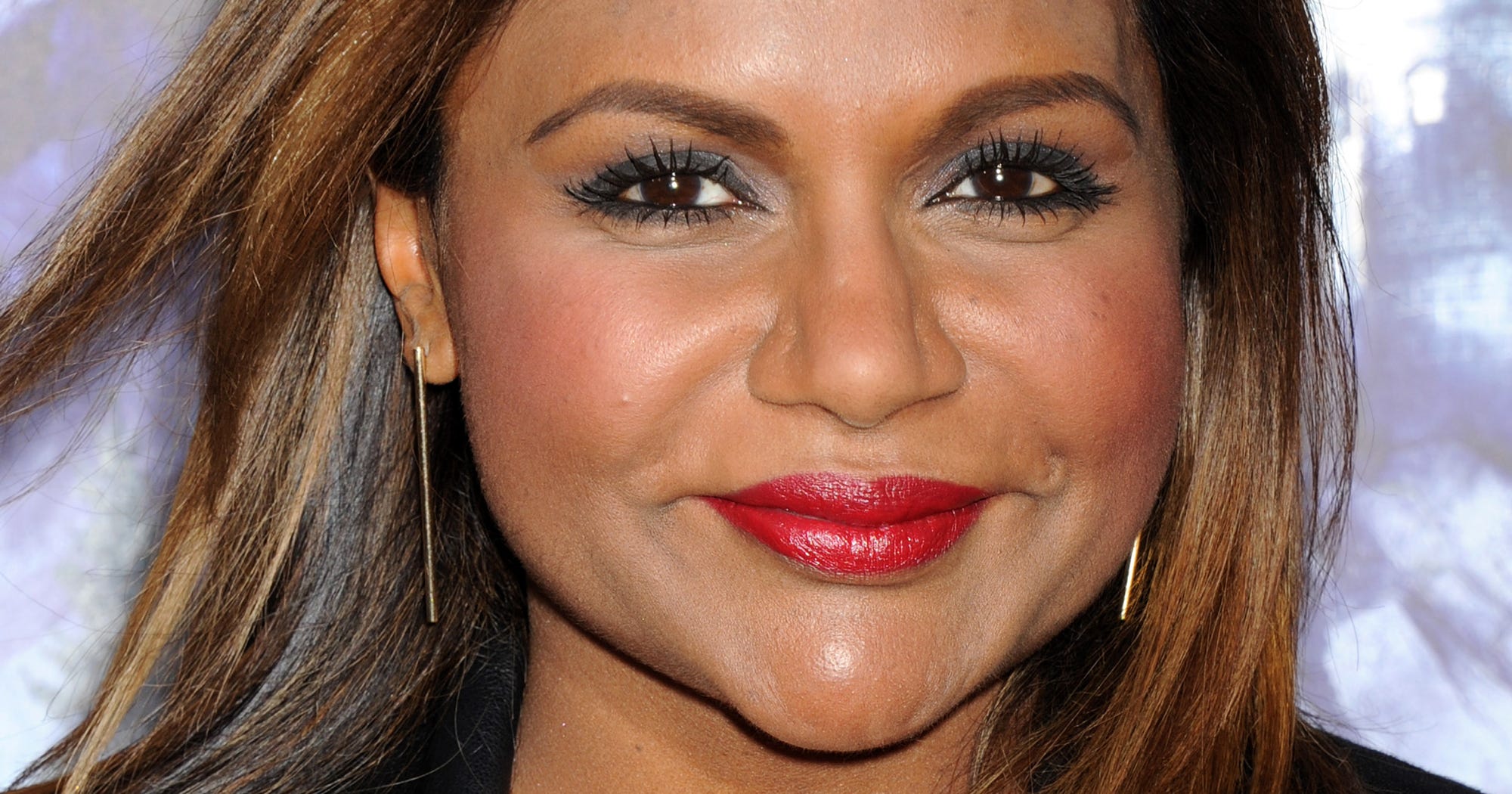 Mindy Kaling Cupcake Apology Hollywood