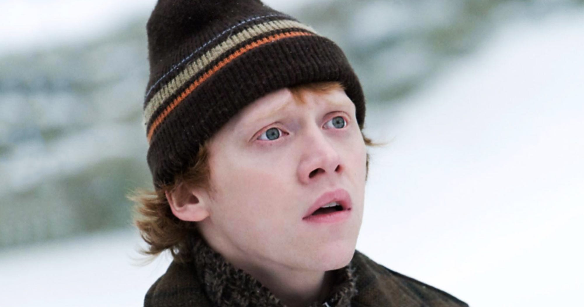 Шапка рона уизли. Рон уизли в шапке. Рон уизли в квиддиче. Шапка рональда уизли. Руперт гринт 2022.