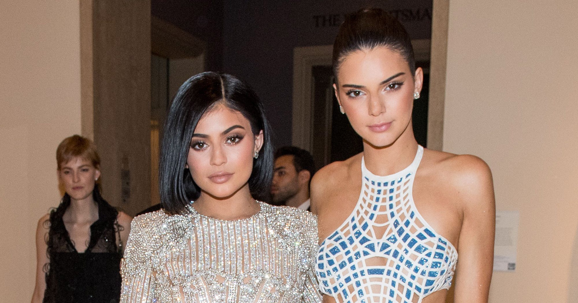 Kendall & Kylie Will Release Another Book This Fall