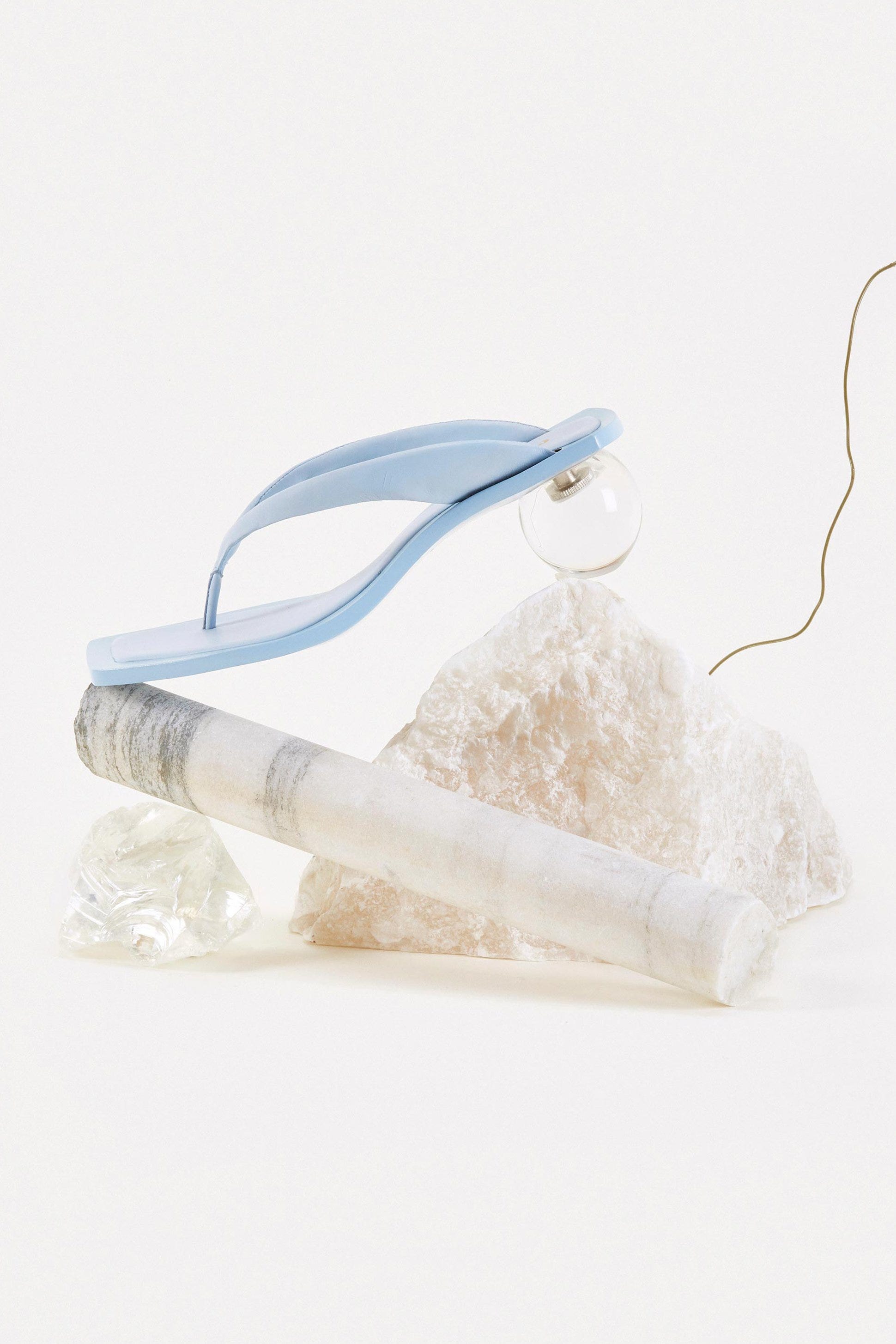 Controversial Heeled Flip Flops Like Kendall Jenner