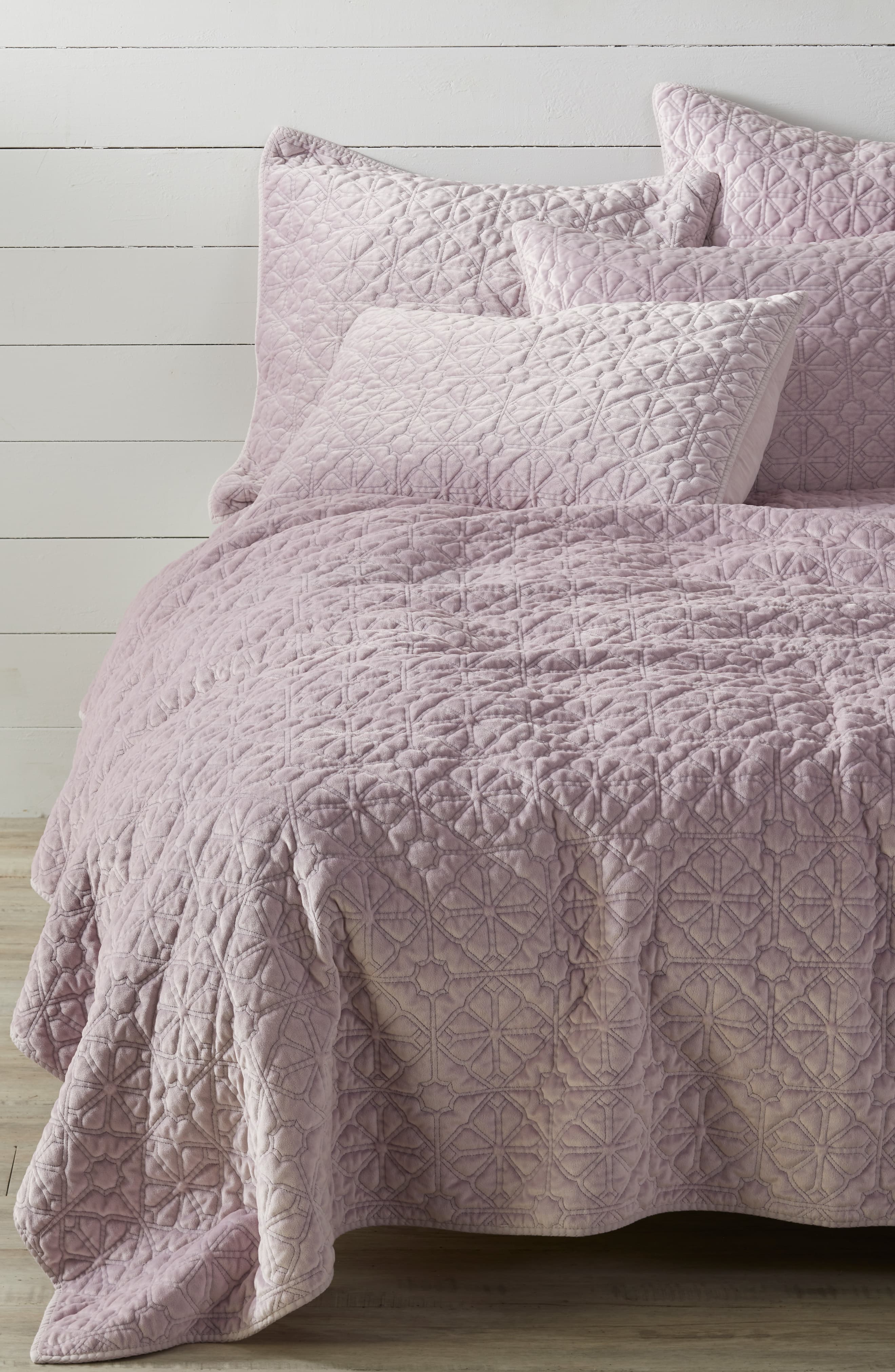 Nordstrom At Home + Washed Stitched Quilt