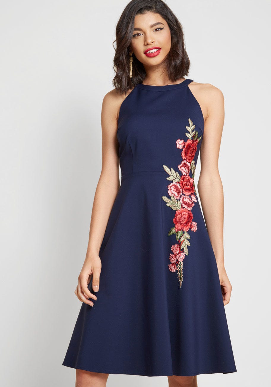 organza embroidered dress Velvra – Formal Organza Dress Set with Hand Embroidery & Pouch main image 0