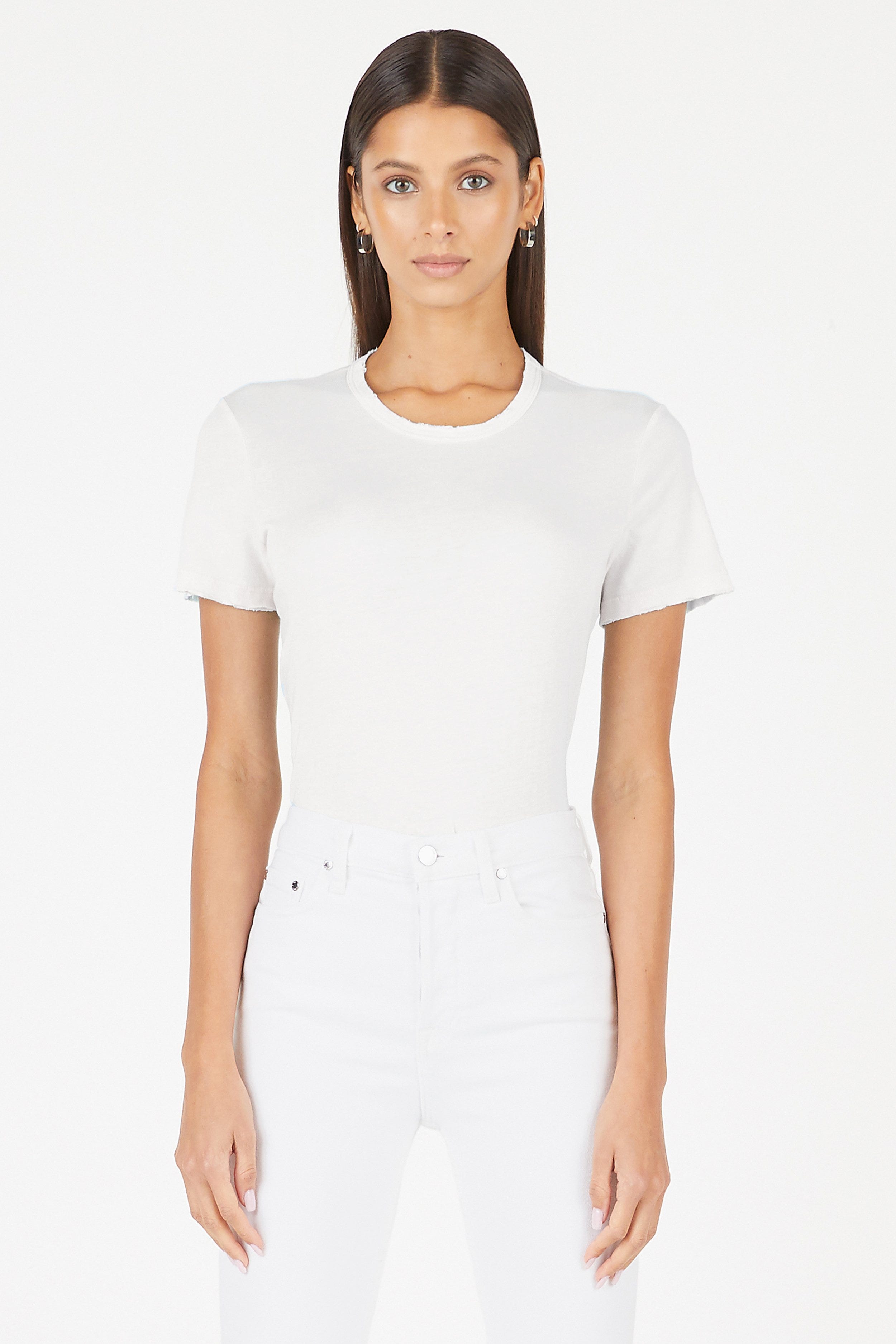 white t shirt thick collar